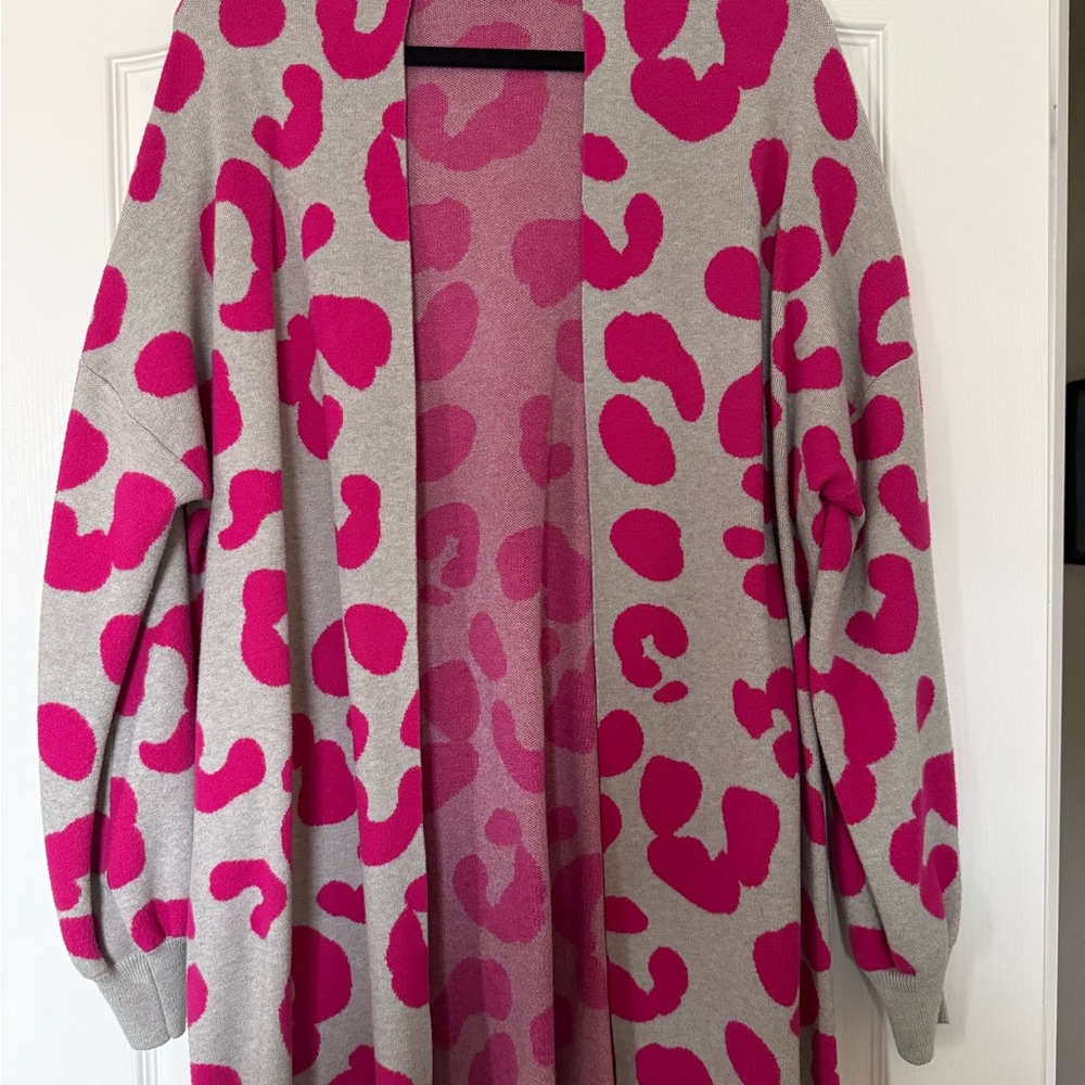 crown & ivy Gray and Pink Leopard Cardigan